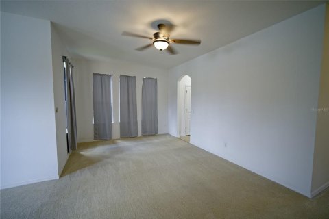 Villa ou maison à vendre à Kissimmee, Floride: 4 chambres, 239.32 m2 № 2303179 - photo 5