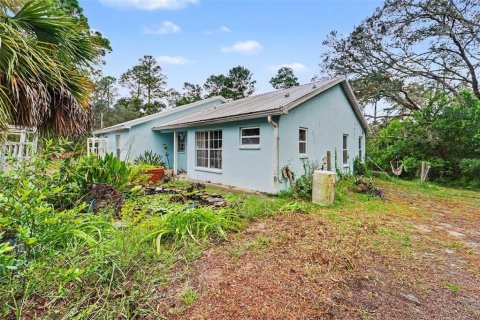 House in Spring Hill, Florida 2 bedrooms, 111.48 sq.m. № 2324240 - photo 7