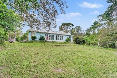 House in Spring Hill, Florida 2 bedrooms, 111.48 sq.m. № 2324240 - photo 8