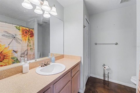 House in Spring Hill, Florida 2 bedrooms, 111.48 sq.m. № 2324240 - photo 16
