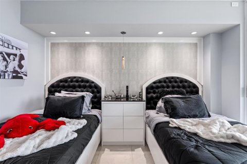 Copropriété à vendre à Hillsboro Beach, Floride: 2 chambres, 207.17 m2 № 2387795 - photo 27
