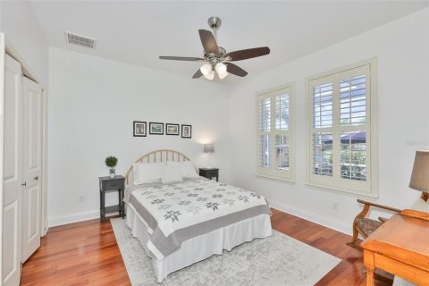 House in Apollo Beach, Florida 4 bedrooms, 343.65 sq.m. № 2114300 - photo 28