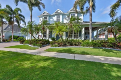 House in Apollo Beach, Florida 4 bedrooms, 343.65 sq.m. № 2114300 - photo 4