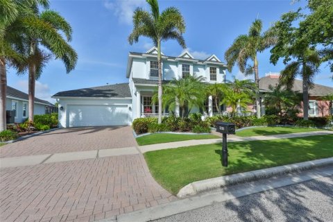 House in Apollo Beach, Florida 4 bedrooms, 343.65 sq.m. № 2114300 - photo 5