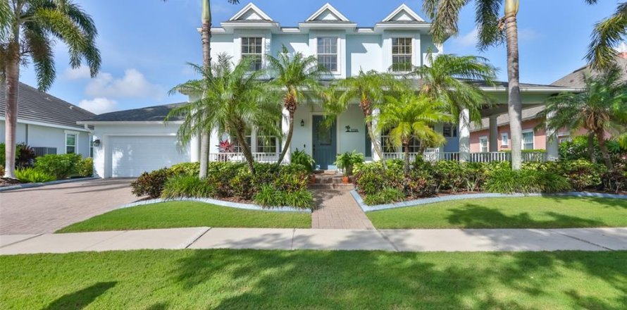 House in Apollo Beach, Florida 4 bedrooms, 343.65 sq.m. № 2114300