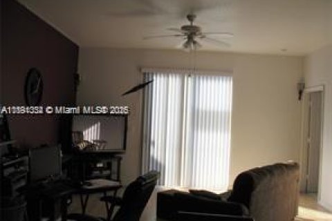 Casa en alquiler en Pompano Beach, Florida, 3 dormitorios, 114.08 m2 № 1944583 - foto 4
