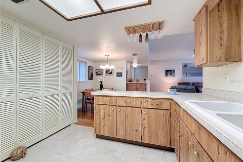 Купить кондоминиум в Клируотер, Флорида 5 комнат, 74.79м2, № 1634859 - фото 13