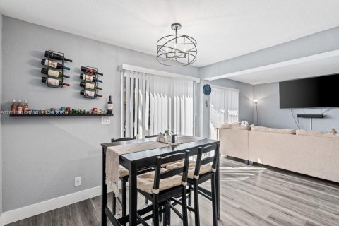 Condo in Boynton Beach, Florida, 2 bedrooms  № 1506734 - photo 12