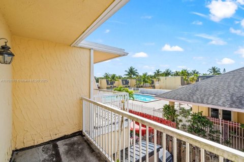 Condo in Boynton Beach, Florida, 2 bedrooms  № 1506734 - photo 19