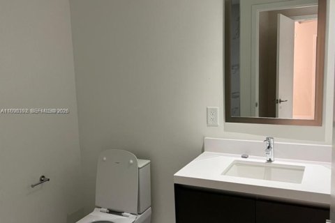 Condo in Miami, Florida, 3 bedrooms № 2016368 - photo 30