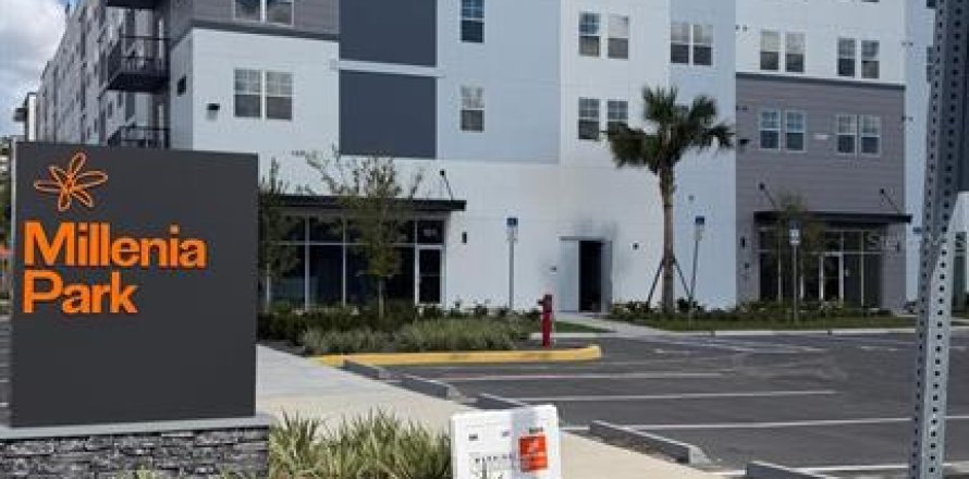 Condo à Orlando, Floride, 2 chambres  № 2419830