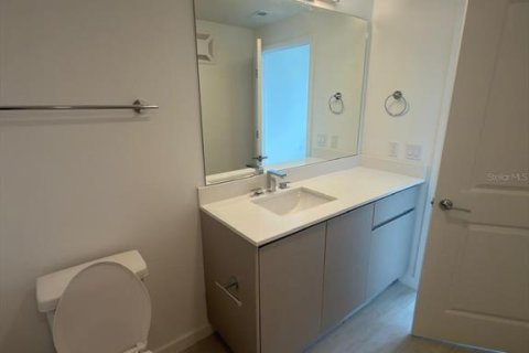 Copropriété à louer à Orlando, Floride: 2 chambres, 106.84 m2 № 2419830 - photo 13