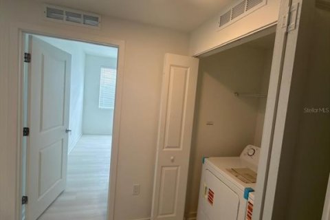 Copropriété à louer à Orlando, Floride: 2 chambres, 106.84 m2 № 2419830 - photo 6
