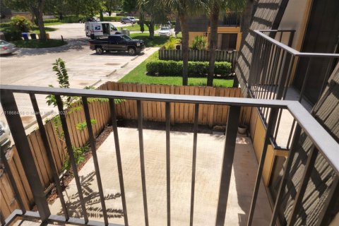 Adosado en alquiler en West Palm Beach, Florida, 2 dormitorios, 114.83 m2 № 1897566 - foto 7
