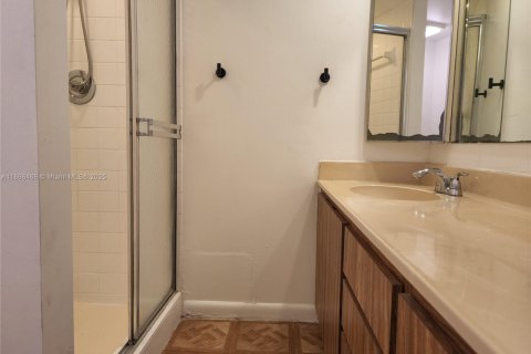 Adosado en alquiler en West Palm Beach, Florida, 2 dormitorios, 114.83 m2 № 1897566 - foto 6