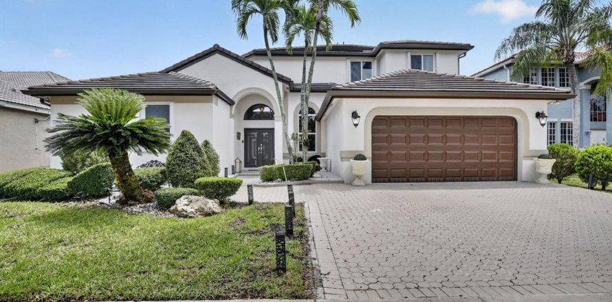 Casa en Weston, Florida 5 dormitorios, 274.99 m2 № 2175523