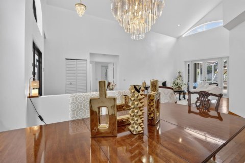 Casa en venta en Weston, Florida, 5 dormitorios, 274.99 m2 № 2175523 - foto 18