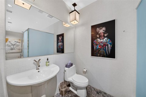 Copropriété à vendre à Miami, Floride: 3 chambres, 311.87 m2 № 2414279 - photo 29