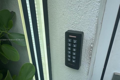 Appartement à louer à Miami Beach, Floride: 51.1 m2 № 1965383 - photo 3