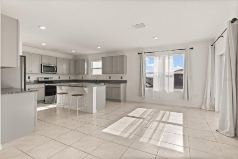 Casa en venta en Clermont, Florida, 4 dormitorios, 260.96 m2 № 1870237 - foto 12