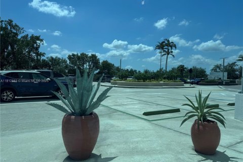 Copropriété à louer à Sunrise, Floride: 3 chambres, 143.63 m2 № 1959943 - photo 13