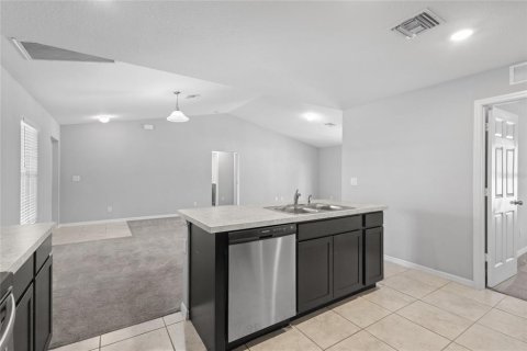 Villa ou maison à vendre à Cape Coral, Floride: 3 chambres, 129.97 m2 № 2421743 - photo 13