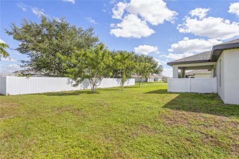 Villa ou maison à vendre à Cape Coral, Floride: 3 chambres, 129.97 m2 № 2421743 - photo 24