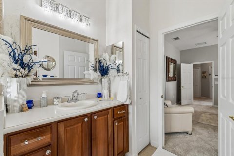 House in Poinciana, Florida 2 bedrooms, 146.23 sq.m. № 2110630 - photo 26
