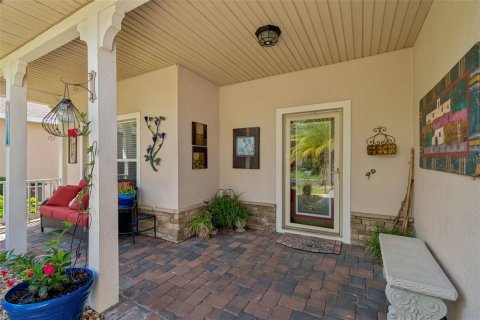 House in Poinciana, Florida 2 bedrooms, 146.23 sq.m. № 2110630 - photo 6
