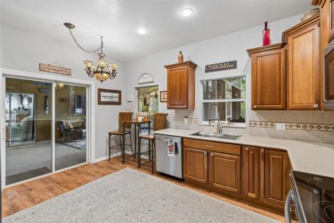 House in Poinciana, Florida 2 bedrooms, 146.23 sq.m. № 2110630 - photo 13