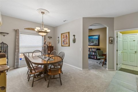 House in Poinciana, Florida 2 bedrooms, 146.23 sq.m. № 2110630 - photo 15