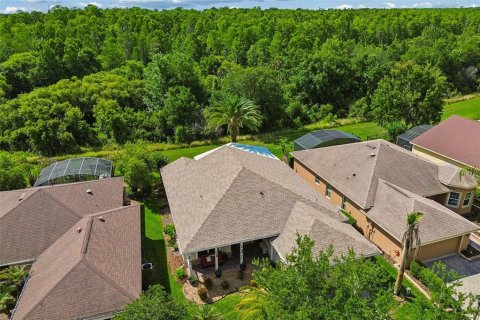 House in Poinciana, Florida 2 bedrooms, 146.23 sq.m. № 2110630 - photo 2