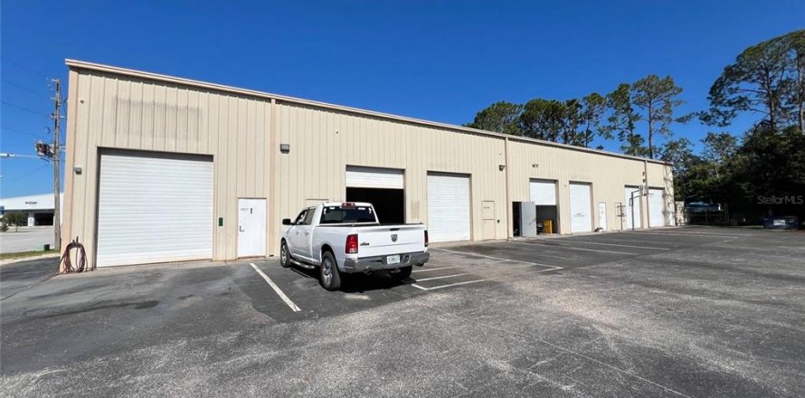 Propiedad comercial en Hudson, Florida 650.32 m2 № 2102910