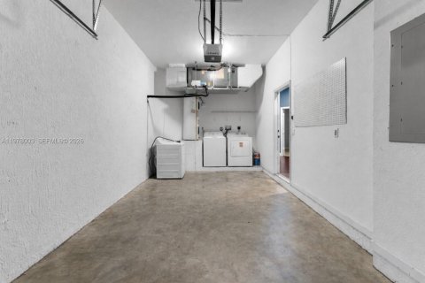 Купить виллу или дом в Хомстед, Флорида 4 спальни, 117.06м2, № 2046442 - фото 29