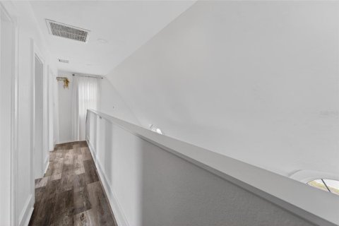 Купить виллу или дом в Сент-Питерсберг, Флорида 9 комнат, 169.64м2, № 2102139 - фото 28