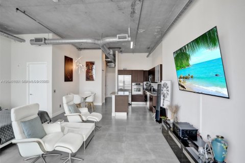 Condo in Aventura, Florida, 1 bedroom № 2145943 - photo 17