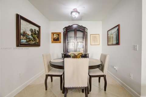 Copropriété à vendre à Weston, Floride: 2 chambres, 119.19 m2 № 2005256 - photo 14