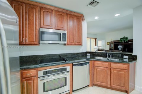 Copropriété à vendre à Weston, Floride: 2 chambres, 119.19 m2 № 2005256 - photo 18
