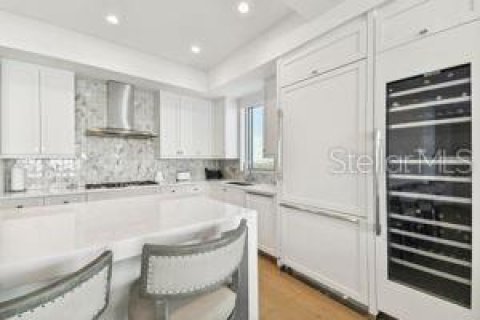 Condominio en venta en Tampa, Florida, 4 dormitorios, 269.04 m2 № 1561405 - foto 18