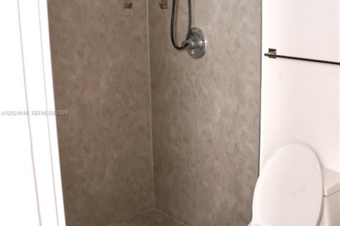 Купить таунхаус в Флорида-Сити, Флорида 3 спальни, 124.02м2, № 2078448 - фото 22