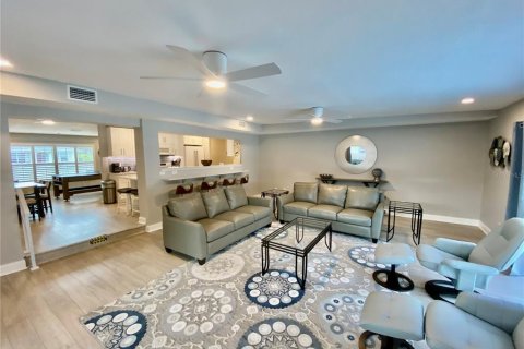 House in Bradenton, Florida 3 bedrooms, 173.54 sq.m. № 1858336 - photo 19
