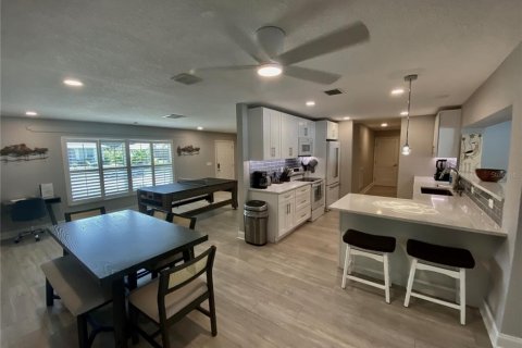 House in Bradenton, Florida 3 bedrooms, 173.54 sq.m. № 1858336 - photo 7