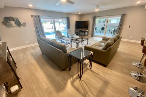 House in Bradenton, Florida 3 bedrooms, 173.54 sq.m. № 1858336 - photo 18