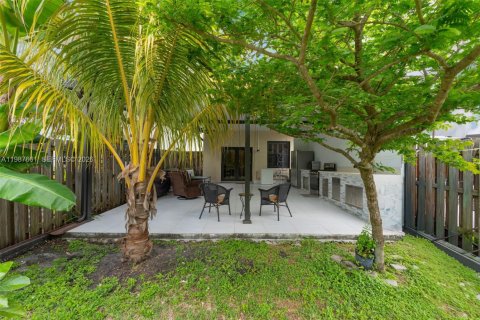 Купить таунхаус в Хомстед, Флорида 3 спальни, 140.65м2, № 2050577 - фото 19