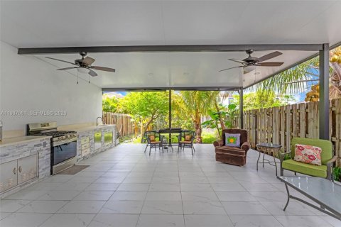 Купить таунхаус в Хомстед, Флорида 3 спальни, 140.65м2, № 2050577 - фото 21