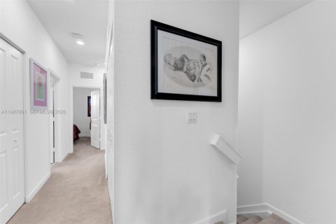 Купить таунхаус в Хомстед, Флорида 3 спальни, 140.65м2, № 2050577 - фото 17