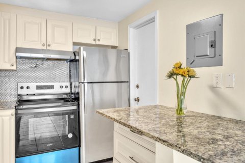 Copropriété à louer à Boca Raton, Floride: 2 chambres, 78.69 m2 № 2147167 - photo 9