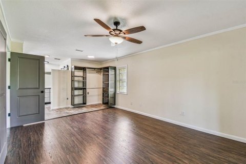 House in Wesley Chapel, Florida 4 bedrooms, 224.17 sq.m. № 1885507 - photo 21