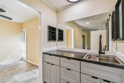 House in Wesley Chapel, Florida 4 bedrooms, 224.17 sq.m. № 1885507 - photo 25