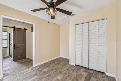House in Wesley Chapel, Florida 4 bedrooms, 224.17 sq.m. № 1885507 - photo 30